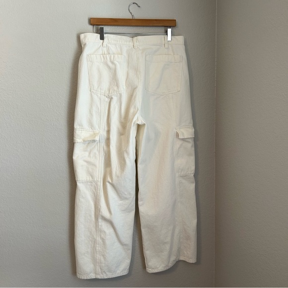 Eileen Fisher Women’s Organic Cotton High Rise Utility Cargo Jeans White, Large - Picture 4 of 10